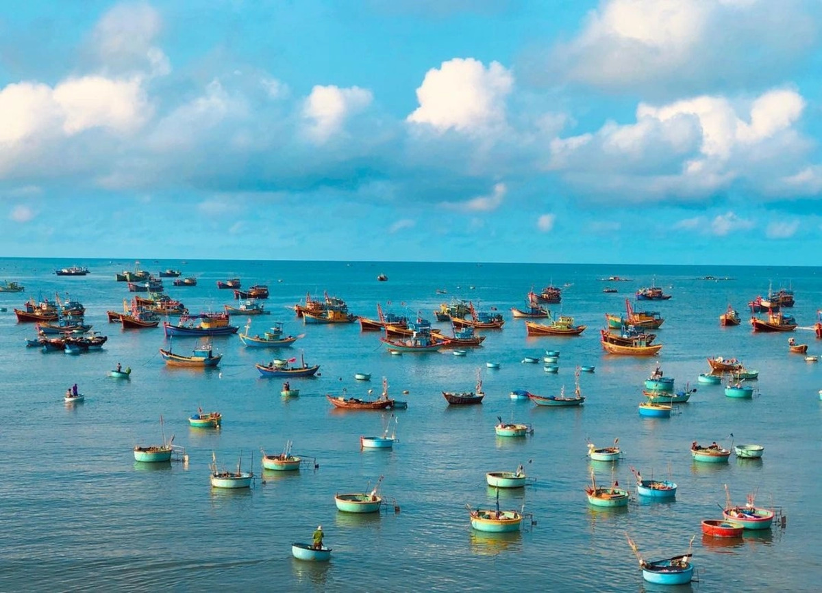 Biển Phan Thiết (Ảnh: Crislove97)