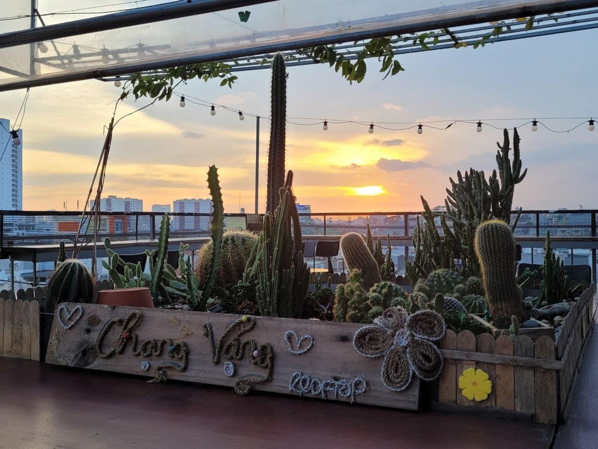 5 quán cafe view sang chảnh ở Sài Gòn nên check-in - ảnh 4