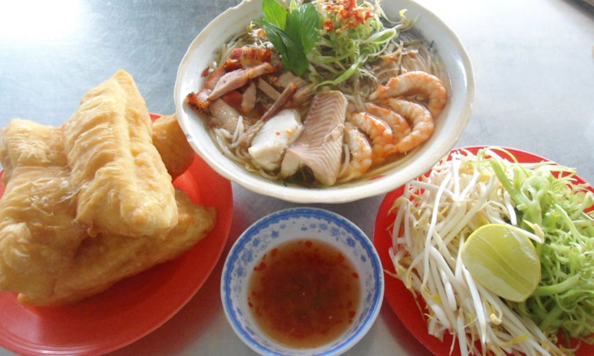 Bún nước lèo Sóc Trăng - Hương vị đặc sắc miền Tây không thể bỏ lỡ - ảnh 2