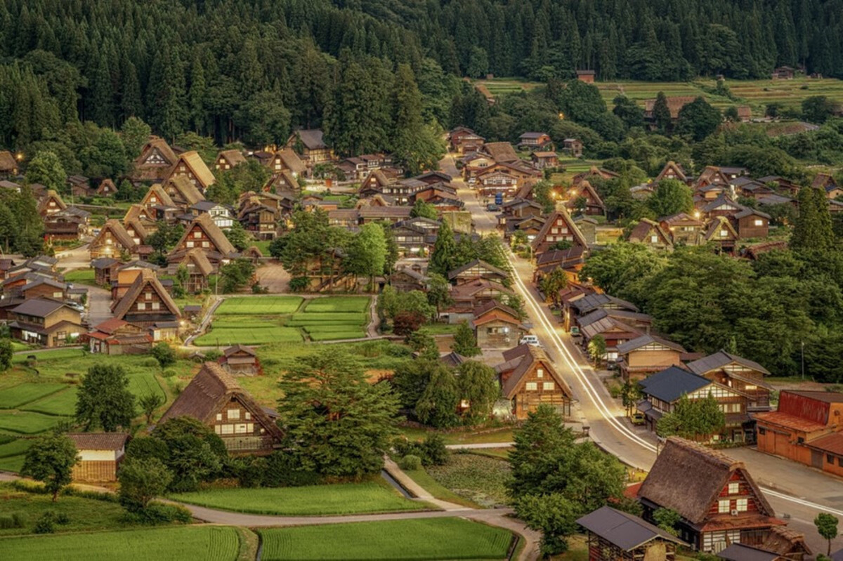 Shirakawa (Ảnh: Shutterstock)