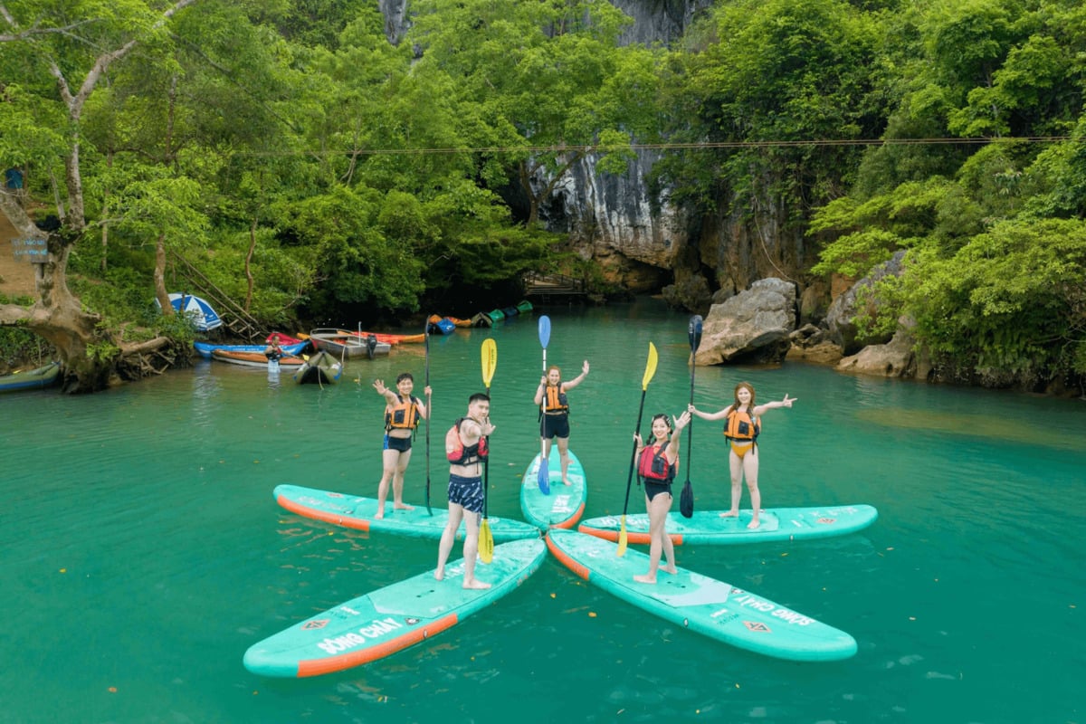 Sông Chày - Hang Tối (Ảnh: Sovaba Travel)