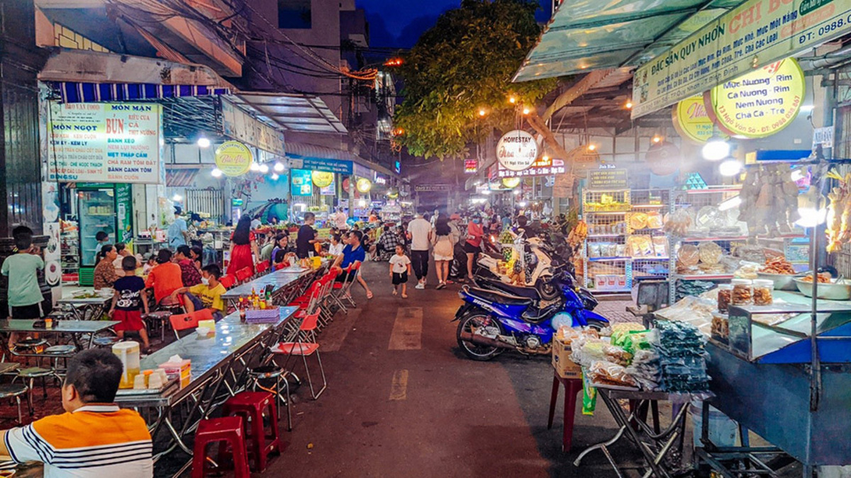 Phố ẩm thực Quy Nhon (Nguồn: Internet)