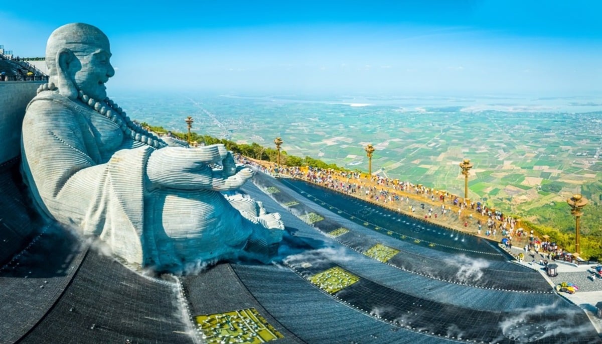 Núi Bà Đen (Nguồn: Internet)