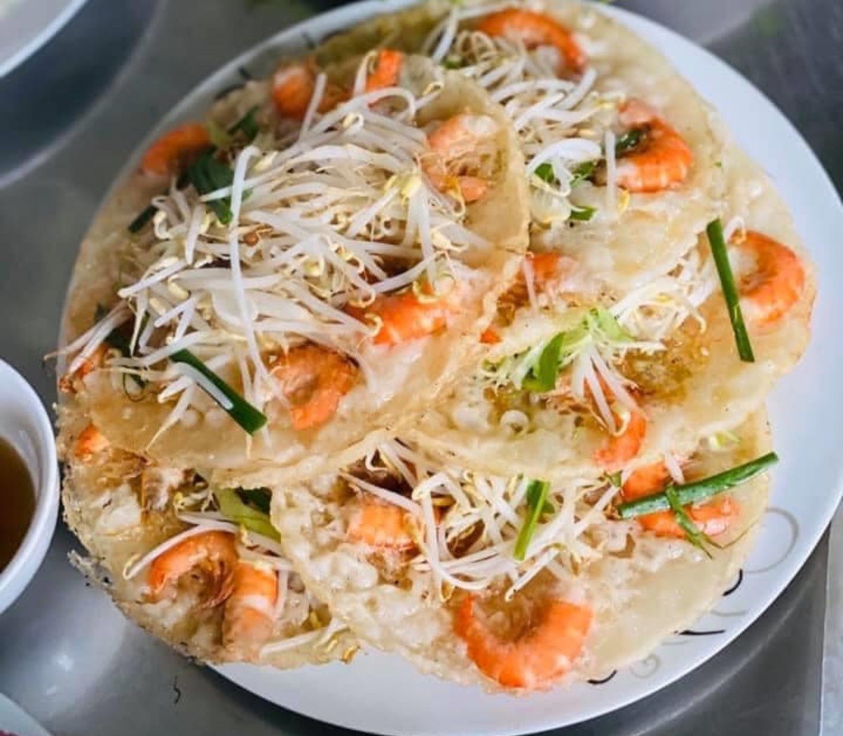 Bánh xèo tôm nhảy Anh Vũ (Nguồn: Internet)