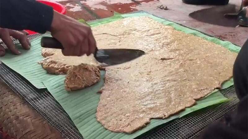 Chả gà Tiểu Quan là món ăn cầu kỳ (Ảnh: Internet)