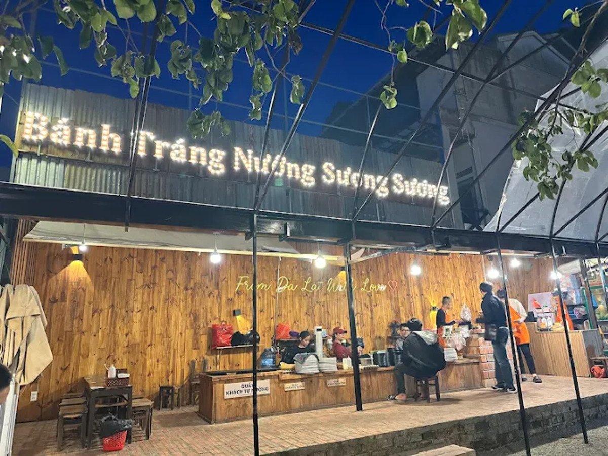 Bánh tráng nướng Sương Sương (Nguồn: Internet)