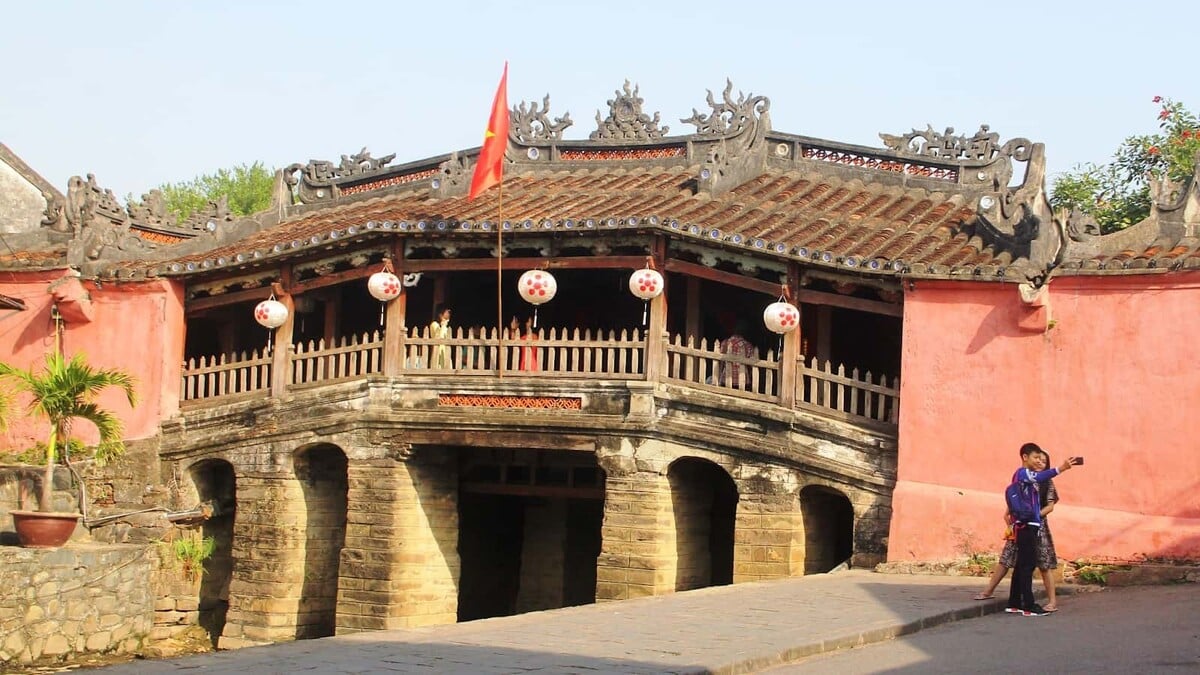 Chiêm ngưỡng những cây cầu đẹp độc đáo nhất Việt Nam - ảnh 5
