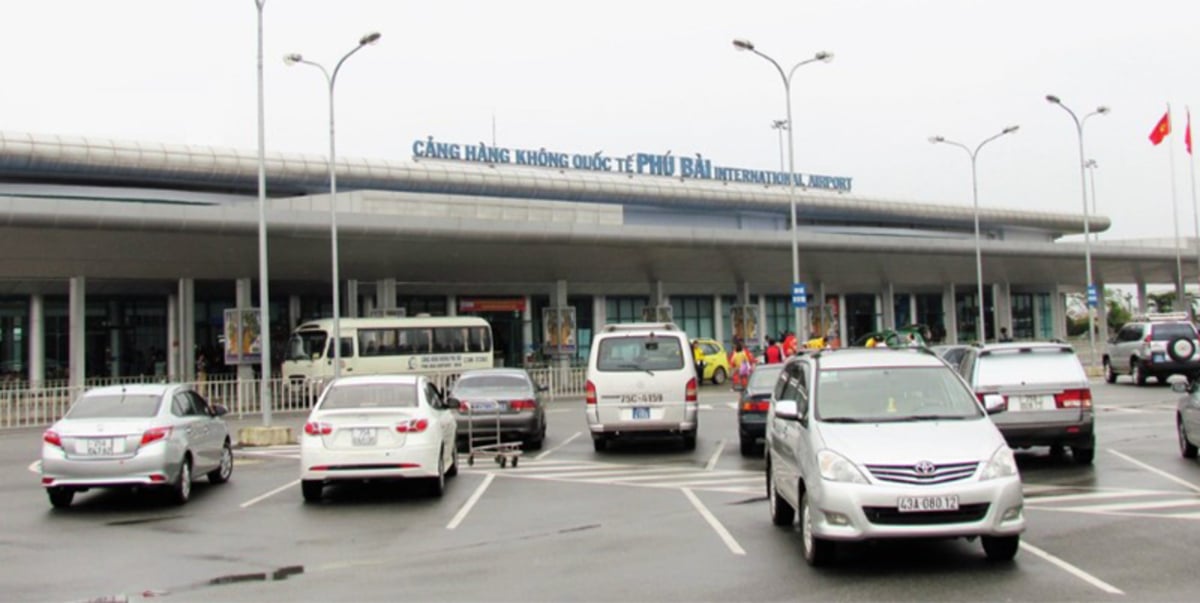 Bắt taxi sân bay Phú Bài về thành phố Huế (Nguồn: Internet)