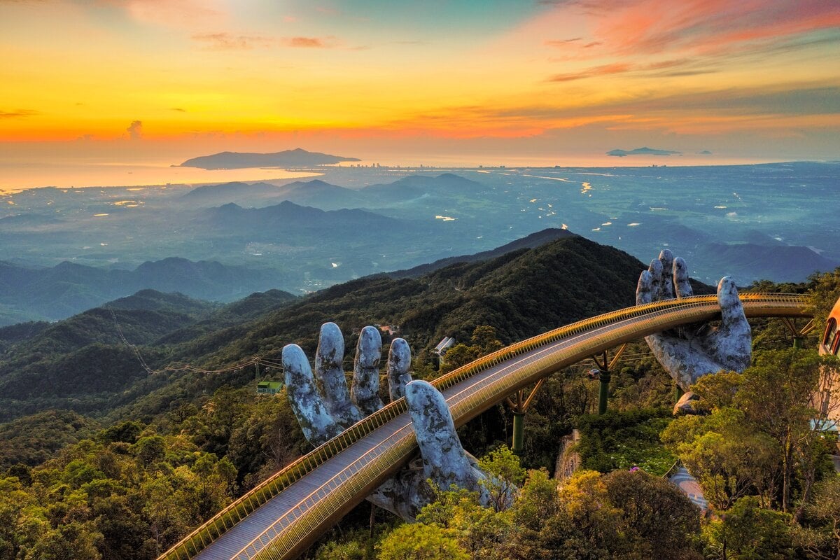 Đà Nẵng tặng vé máy bay, khách sạn hạng sang cho các KOL, KOC quảng bá du lịch tốt (Nguồn: Internet)