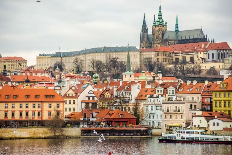 Việc mở đường bay tới Praha được đánh giá là bước đi đáng chú ý trong chiến lược mở rộng mạng bay đường dài của hàng không Việt Nam (Ảnh: Internet)