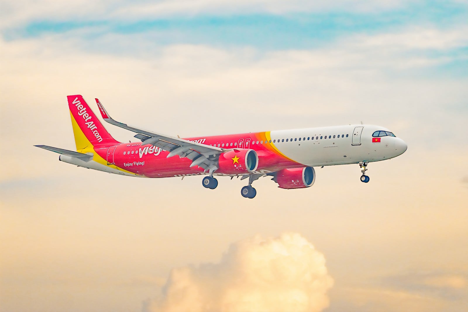 Khi các chuyến bay được khôi phục, việc tiếp cận Đà Lạt sẽ thuận tiện hơn, nhất là với du khách từ khu vực phía Bắc, miền Trung và các đô thị lớn (Ảnh: Vietjet)