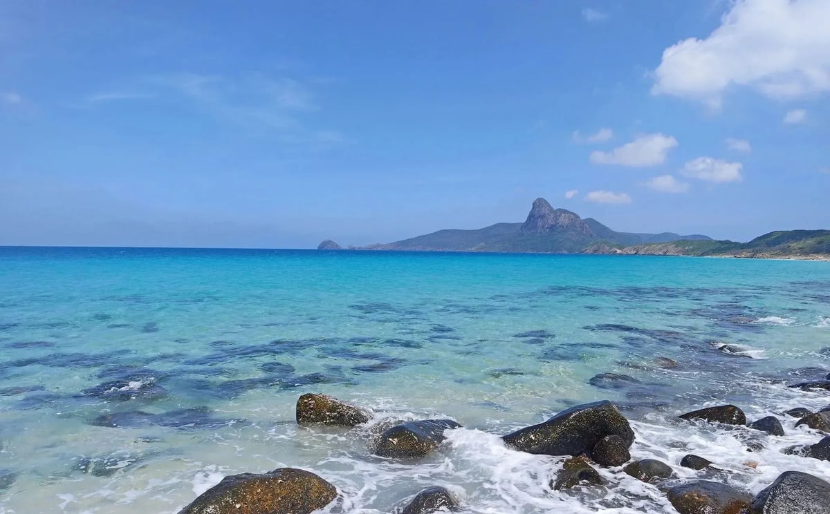 Một bãi biển ở Côn Đảo (Ảnh: Saru)