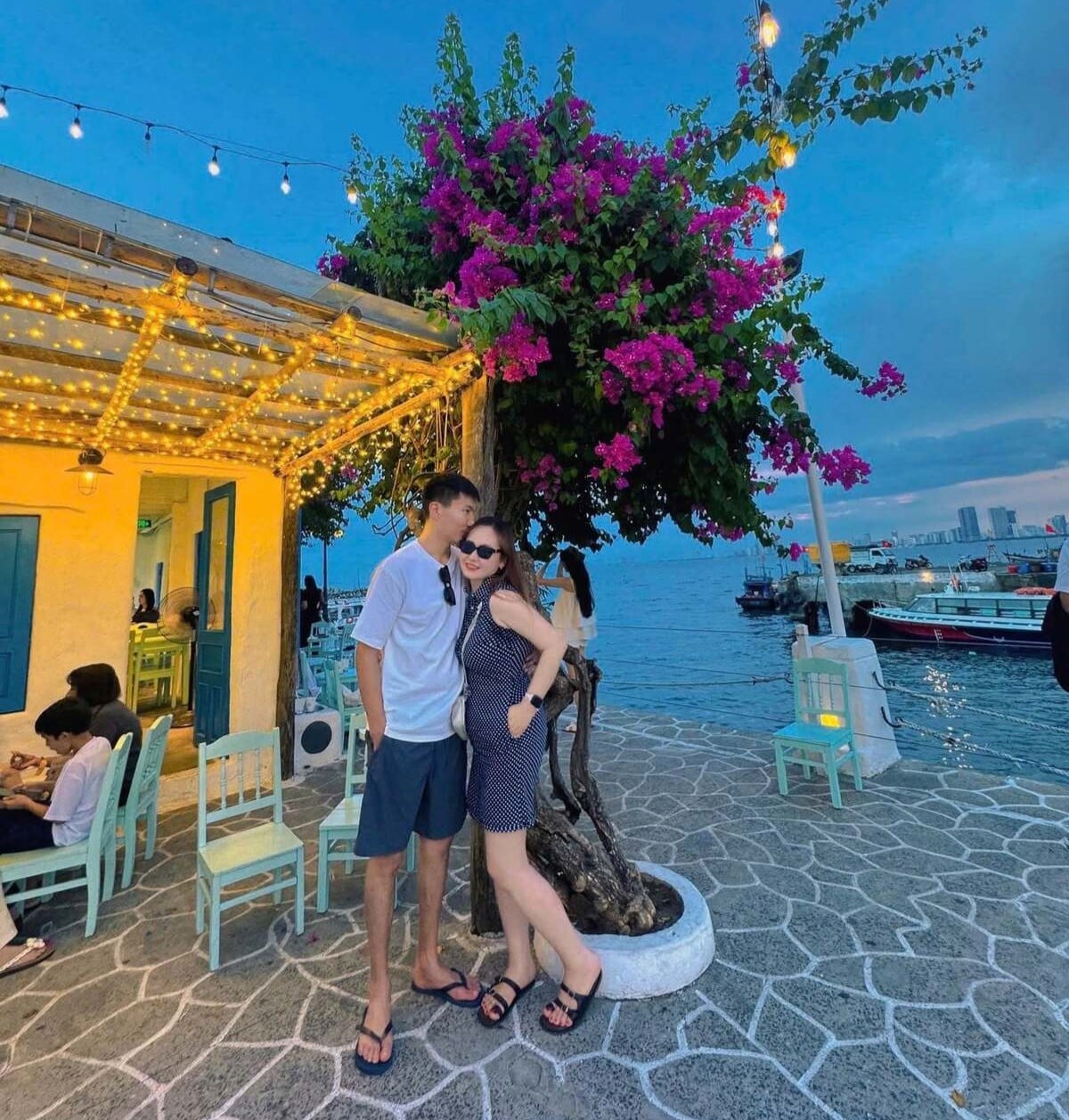 Sơn Trà Marina lag quán cafe lãng mạn ở Đà Nẵng (Ảnh: Sơn Trà Marina)