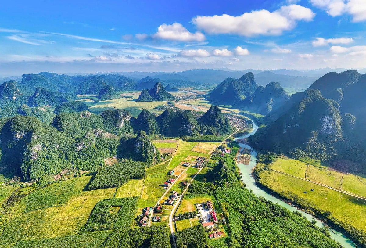 Đây là khu du lịch cấp tỉnh đầu tiên của Quảng Trị, mở ra cơ hội mới để địa phương thu hút đầu tư, nâng cấp hạ tầng, phát triển sản phẩm du lịch và quảng bá rộng rãi hơn những giá trị nổi bật về thiên nhiên, văn hóa, lịch sử (Ảnh: Oxalis)