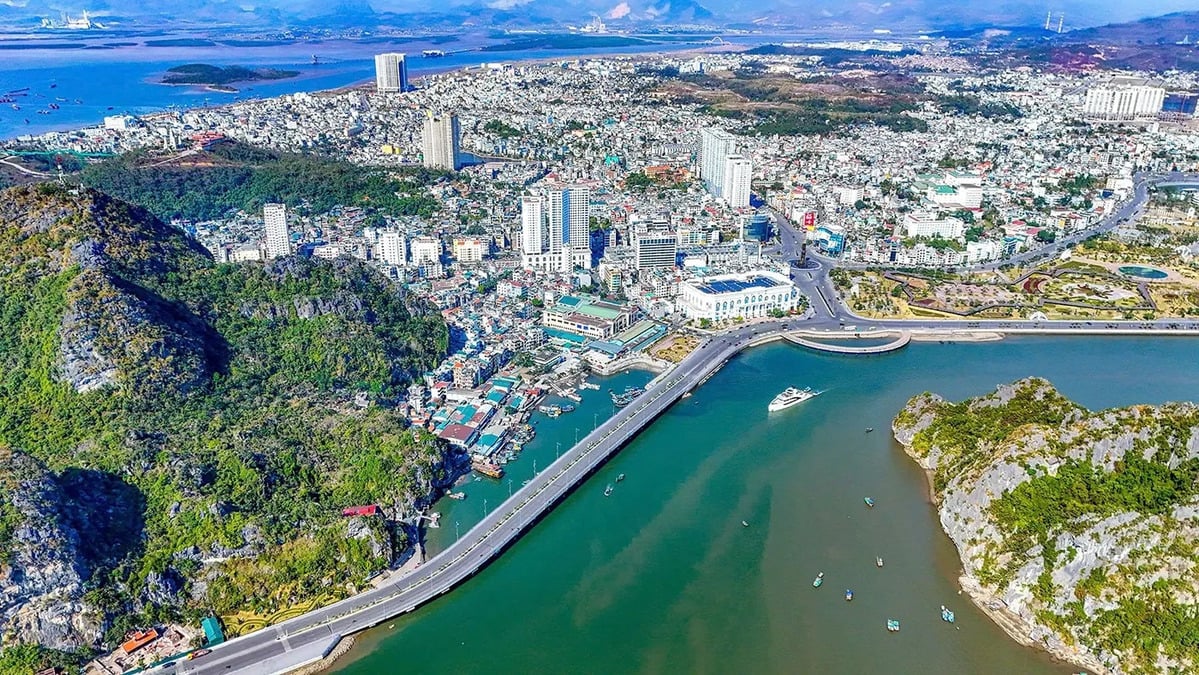 Quảng Ninh tăng tốc gia nhập đường đua đón khách Nga - ảnh 1