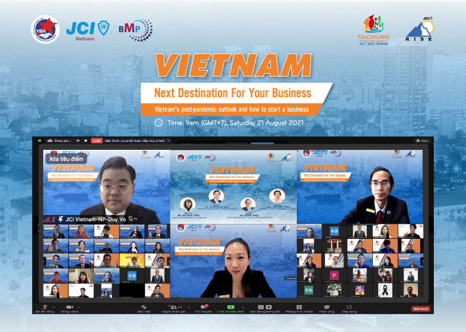 8.Một vài hình ảnh trong quá trình diễn ra sự kiện