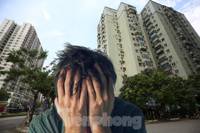 Chuyên gia pháp lý cho rằng khách hàng mua căn hộ thuộc dự án nâng tầng sai quy hoạch trên đường Lê Văn Lương có khả năng không được bàn giao căn hộ mong muốn sở hữu và hợp đồng ký kết giữa khách hàng và chủ đầu tư bị vô hiệu, nhưng còn tùy trường hợp.