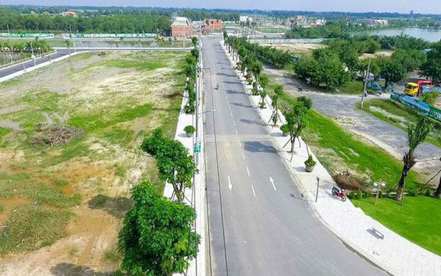 Với sự vào cuộc rốt ráo của các địa phương và Bộ, ngành, cơn sốt đất đã có dấu hiệu hạ nhiệt, nhưng giá bất động sản vẫn không hạ. Ảnh minh họa.