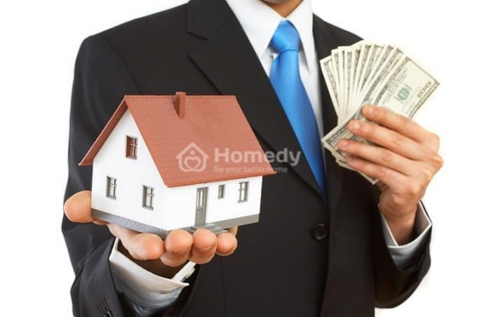 Chủ nhà đang cần bán gấp thường bị hấp dẫn bởi tiền
