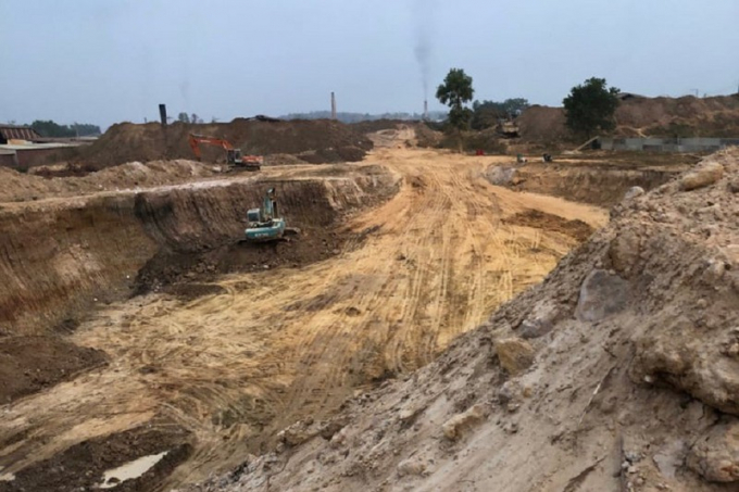 Trước đó, nhóm người có tên thường gọi là Dũng Thịnh Gia khai thác đất lậu khu vực xã Xuân Tâm cả chục hecta nhưng không hề bị xử lý. Ảnh: VH.