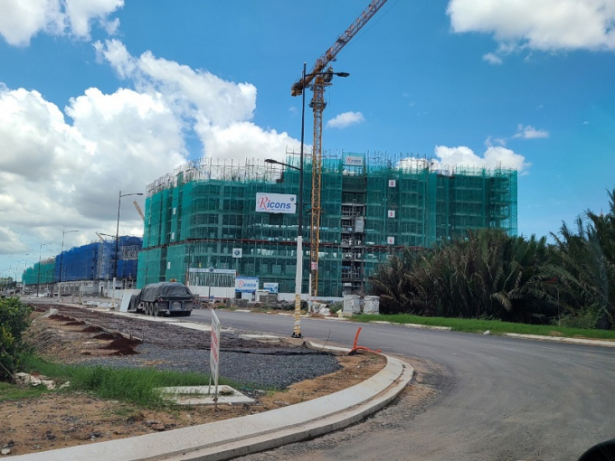 Tất cả các công trình thuộc các Công ty liên doanh và của chính Tổng Công ty DIC trong Dự án Đại Phước (Huyện Nhơn Trạch, tỉnh Đồng Nai) đều không thực hiện đúng tiến độ như giấy phép đầu tư.