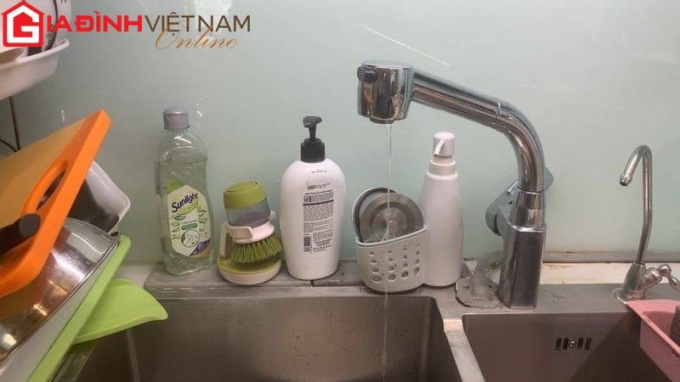 Nguồn nước sinh hoạt của một số hộ gia đình tại tòa nhà Mỹ Đình Pearl (phường Phú Đô, quận Nam Từ Liêm, TP. Hà Nội) bị cắt trong thời gian dịch bệnh khiến nhiều người bức xúc (Ảnh: Giadinhonline)