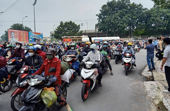 Lượng công nhân lao động bỏ về quê trong thời gian qua, Đồng Nai tin tưởng người lao động sẽ sớm quay trở lại. (Ảnh: Trương Hiệu).
