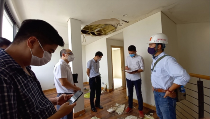 Căn biệt thự triệu đô có hiện tượng xuống cấp do nước tràn vào nhà
