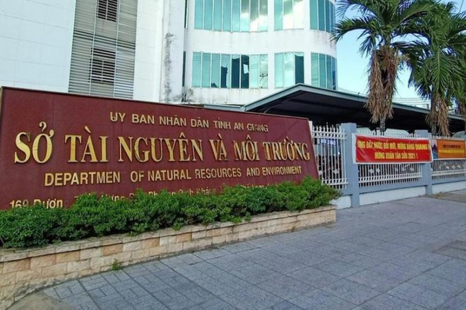 Khi đơn vị trúng quyền khai thác mỏ cát trên sông Tiền không thực hiện đầy đủ nghĩa vụ tài chính sau khi trúng quyền khai thác mỏ cát, Sở TN-MT cáo báo UBND tỉnh An Giang đề xuất hủy kết quả đấu giá mỏ cát trên sông Tiền