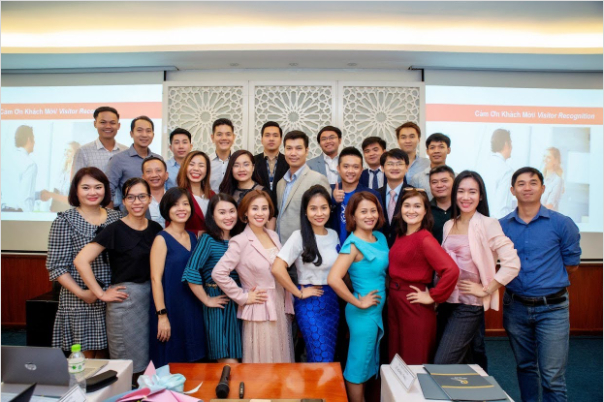Sứ mệnh và hành trình 10 năm giúp đỡ cho 50.000 doanh nghiệp thành công.