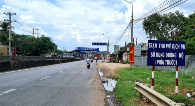 Các cơ sở kinh doanh phá sản vì dải phân cách