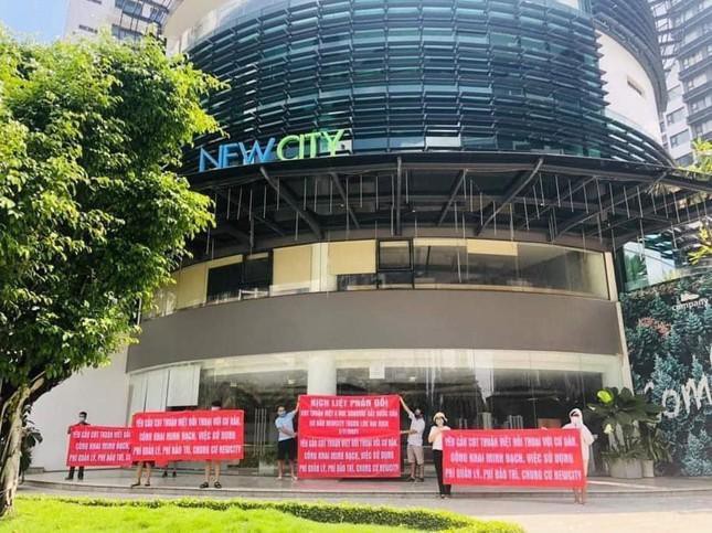 Trong quá trình sử dụng căn hộ, cư dân và Ban quản lý dự án New City Thủ Thiêm nảy sinh nhiều tranh chấp.