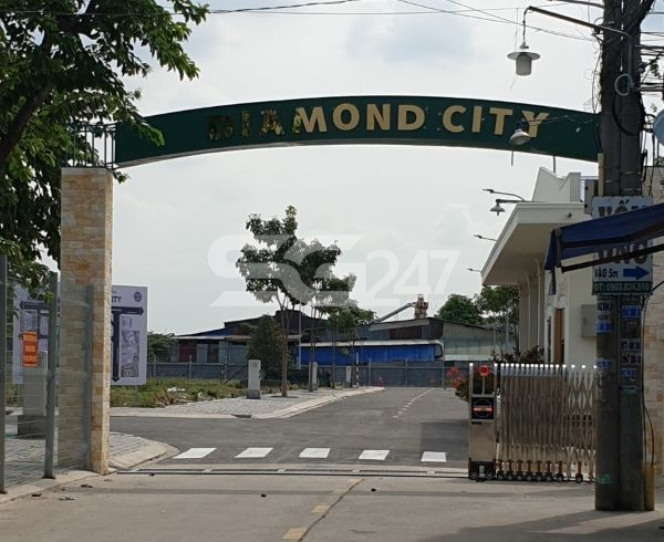 Cửa ngõ vào bên trong dự án Diamond City