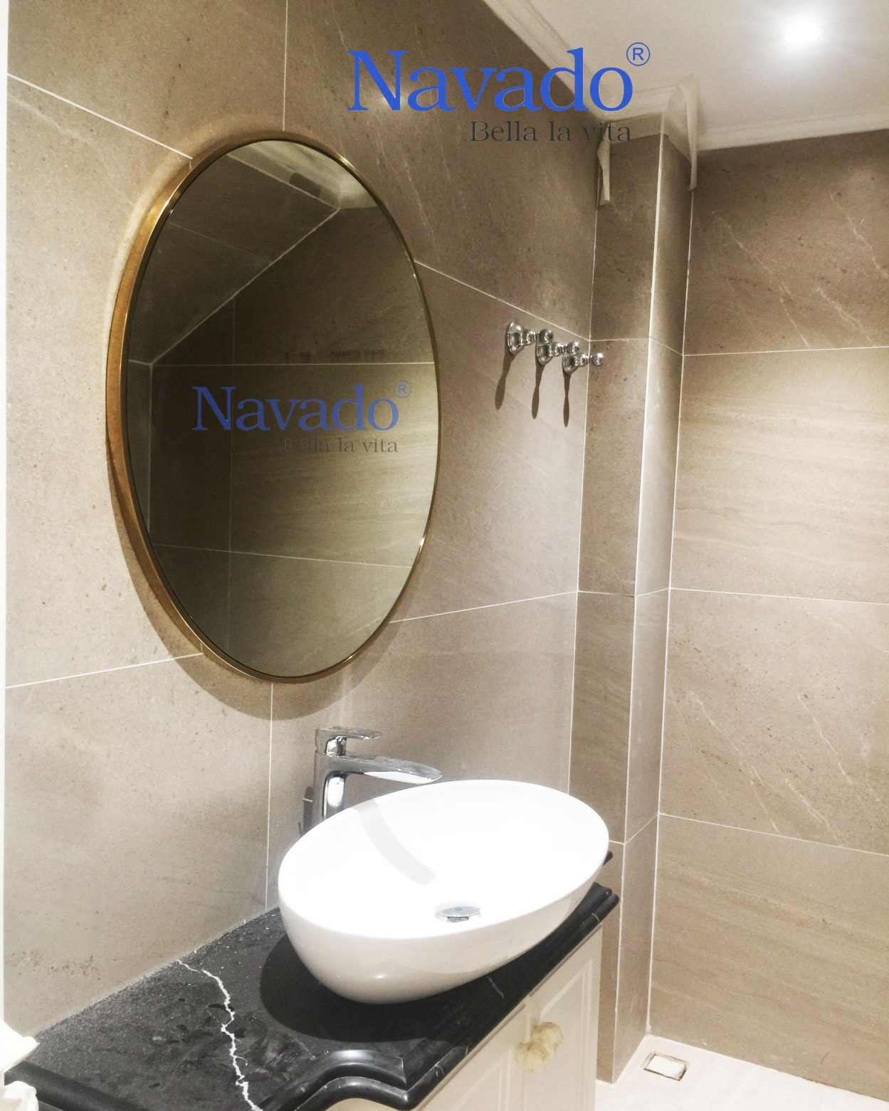 Ở Việt Nam, với sự ủng hộ mạnh mẽ của tập đoàn AGC Flat Glass Europe ( Bỉ ), CÔNG TY TNHH NAVADO VIỆT NAM đã trở thành nhà phân phối chính thức dòng sản phẩm gương nhà tắm Bỉ nhập khẩu.