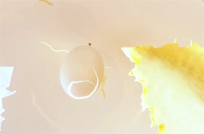 Trên trần của căn biệt thự dát vàng này có một tác phẩm nghệ thuật hình trứng giá 145.000 USD.