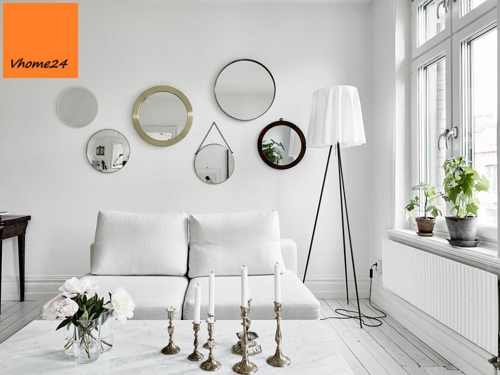 Có nhiều lựa chọn gương trang trí nội thất cho các ngôi nhà thiết kế theo phong cách Scandinavia này - từ hoa văn hình học đến sọc và hình nền trơn.Tuy nhiên tất cả đều có một điểm chung là hoa văn tối giản và kết cấu trang nhã và dán trên toàn bộ căn phòng.