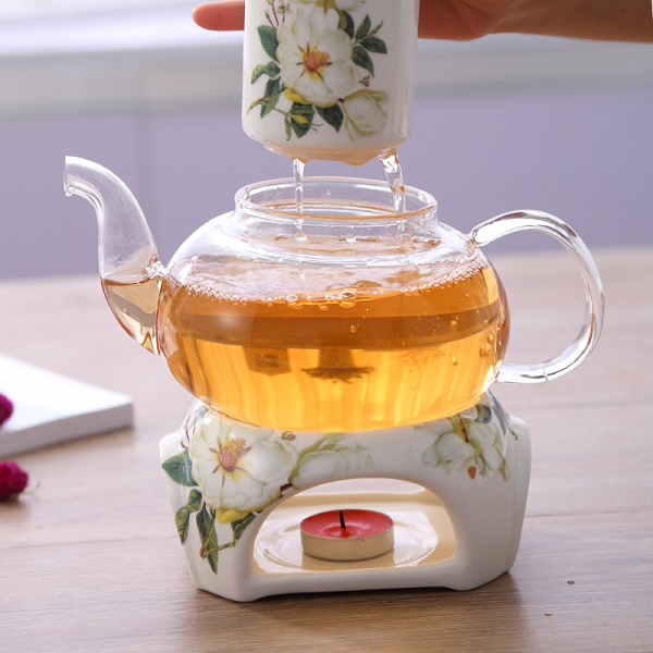 Bộ ấm trà bếp nến này có khả năng chịu nhiệt từ – 20 đến 150 độ C