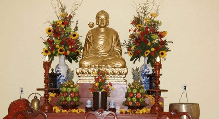 Vị thế tôn thờ kính Phật nằm ở chỗ quan trọng, trang nghiêm và phù hợp nhất.