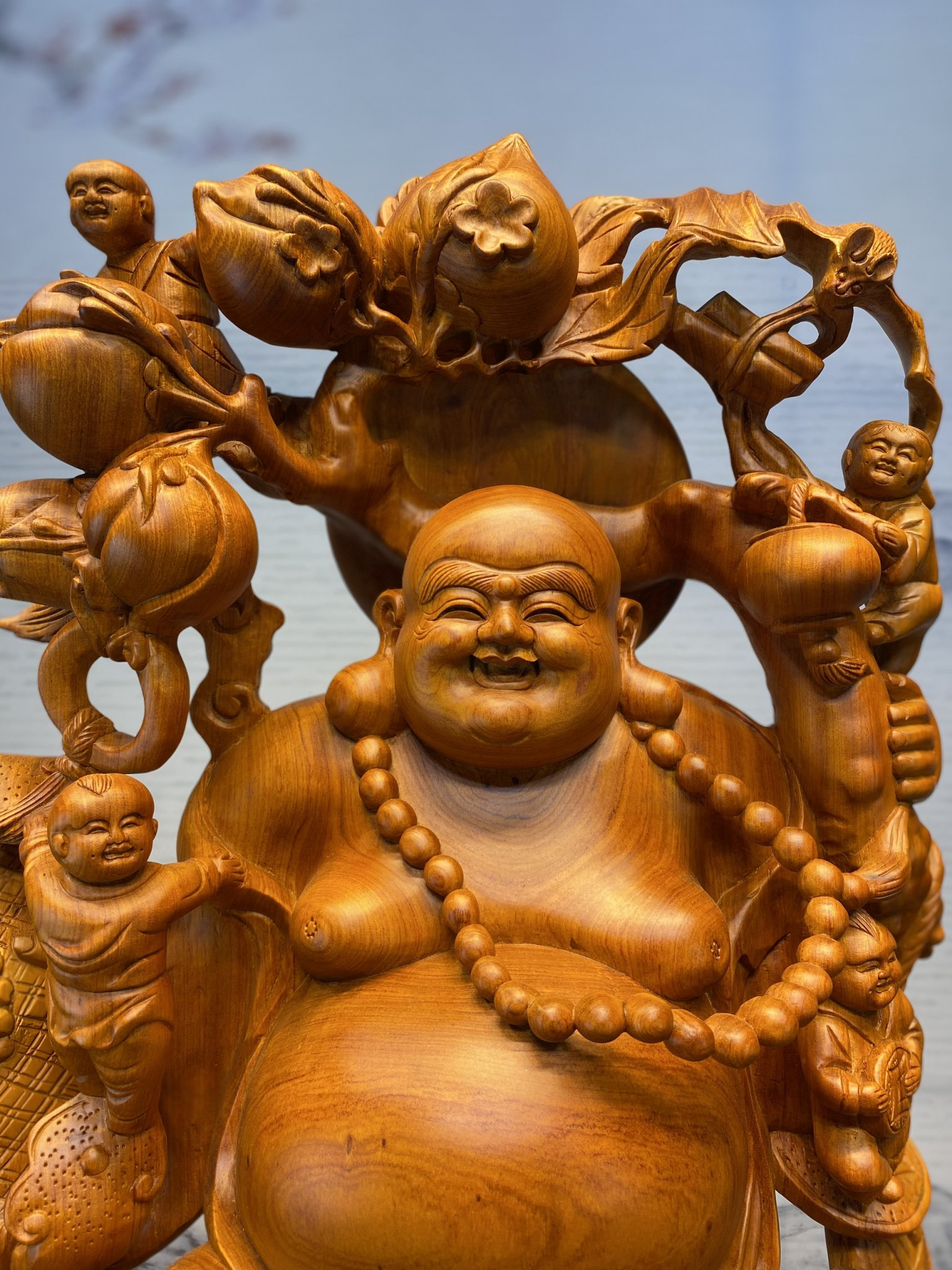 Tượng Phật Di Lặc phúc lộc bằng đồng khảm ngũ sắc tinh xảo