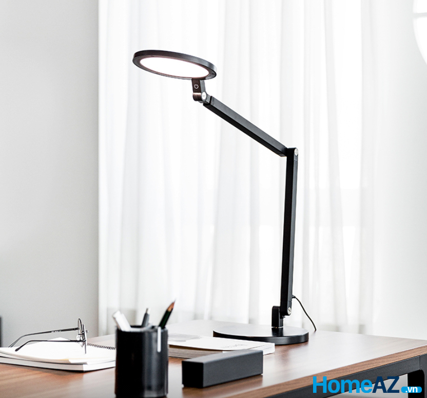 Đèn kẹp bàn LED - Đèn bàn làm việc Prism Helio Hàn Quốc PL-3700WH. Giá bán: 2.350.000 đ