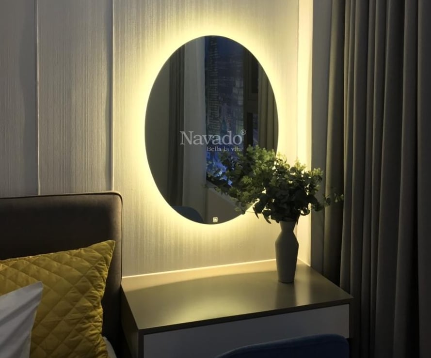 Gương Trang Điểm Đèn LED Hình Oval Đẹp | HomeAZ.vn