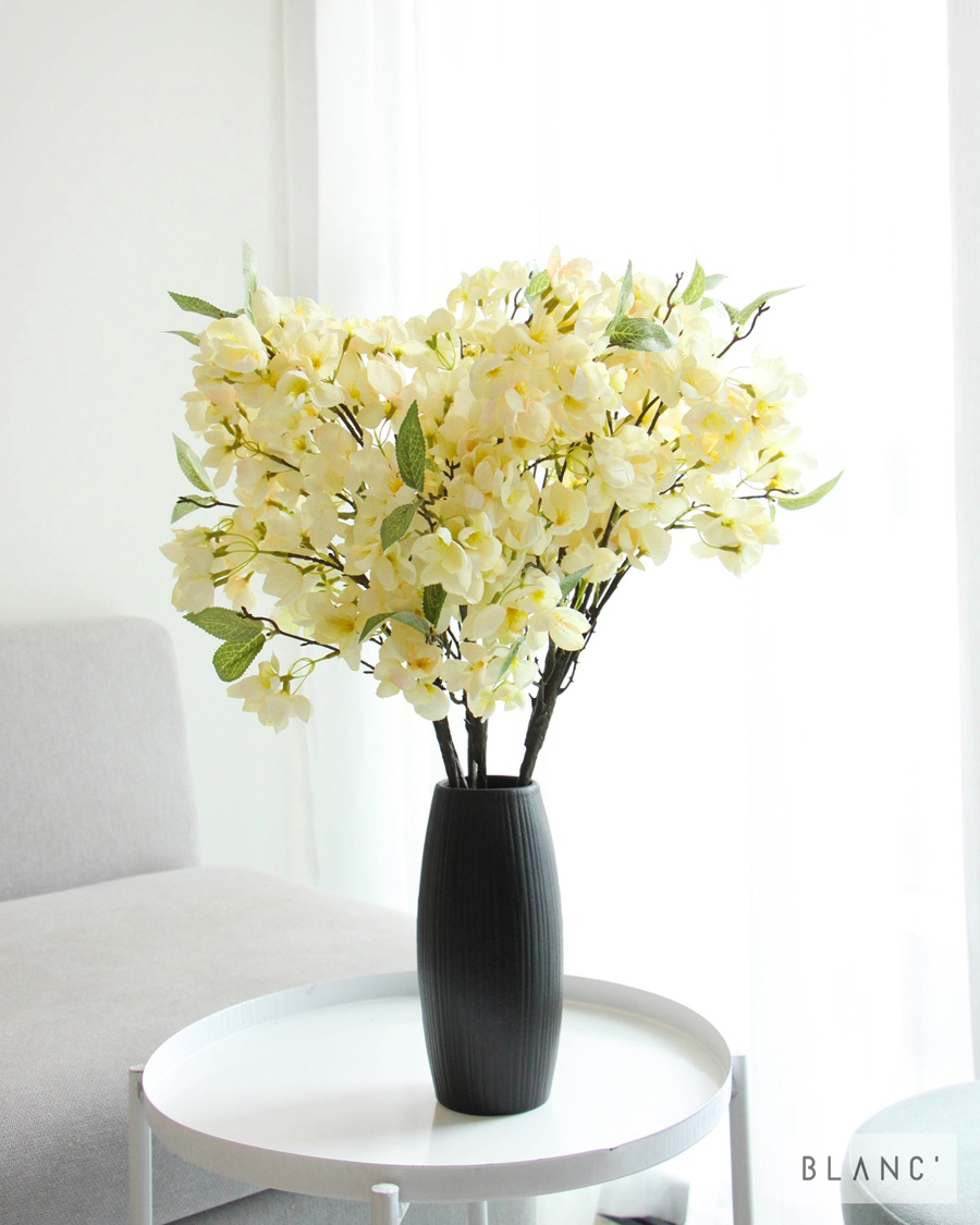 Bình Sứ Cắm Hoa Đẹp - Giá Rẻ Màu Đen Vân Sọc Đứng | HomeAZ.vn