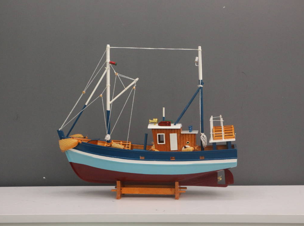 Mô hình thuyền gỗ tràm france 2 buồm vải  Bình Gỗ