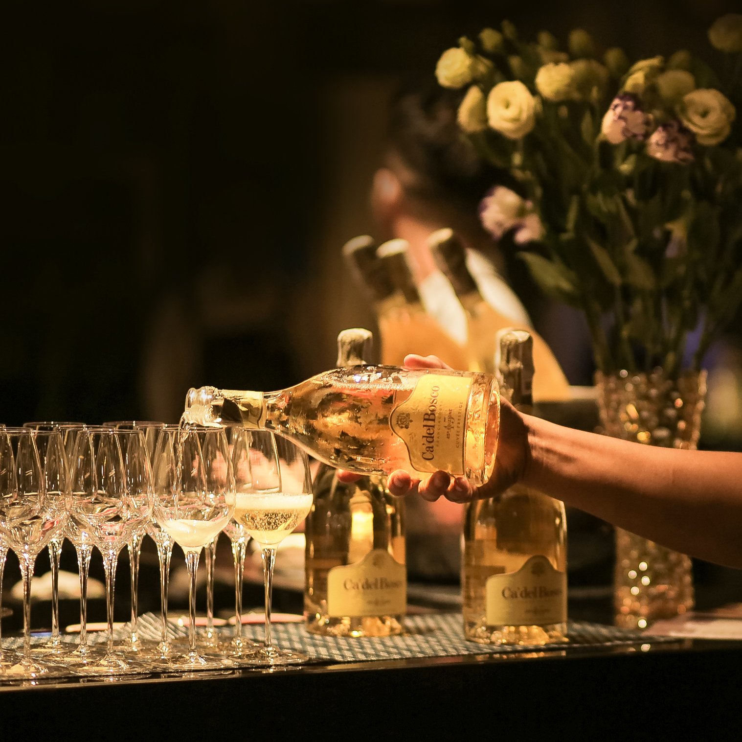 THE SPEAKEASY BAR