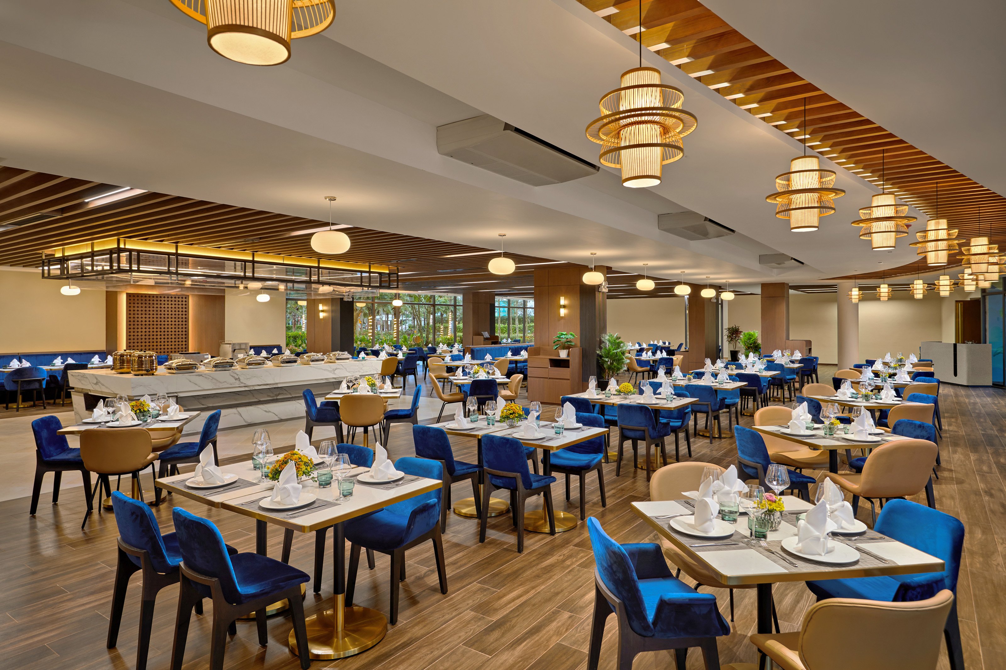 Royal Cafe Restaurant