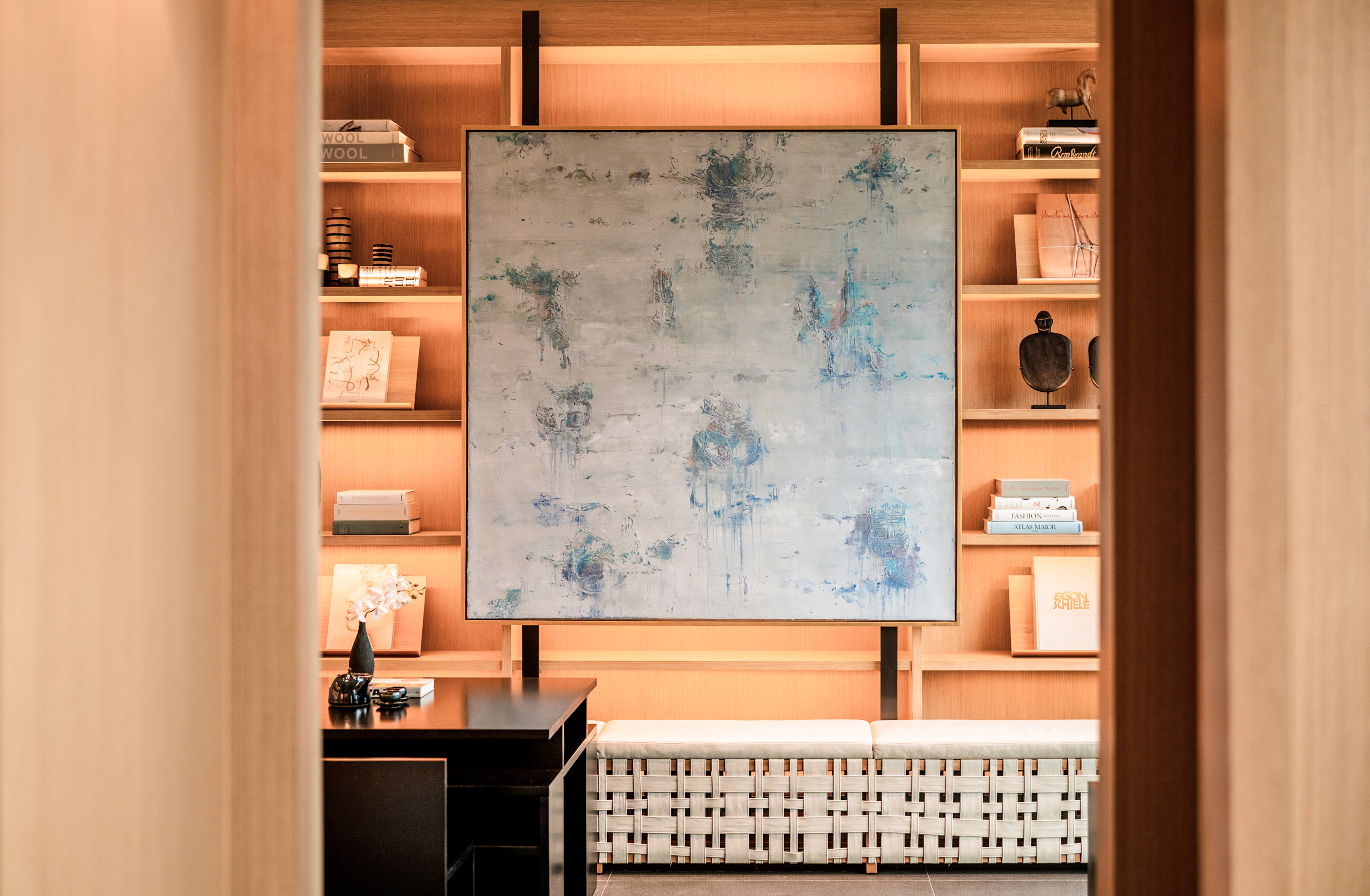 Monogram Lounge