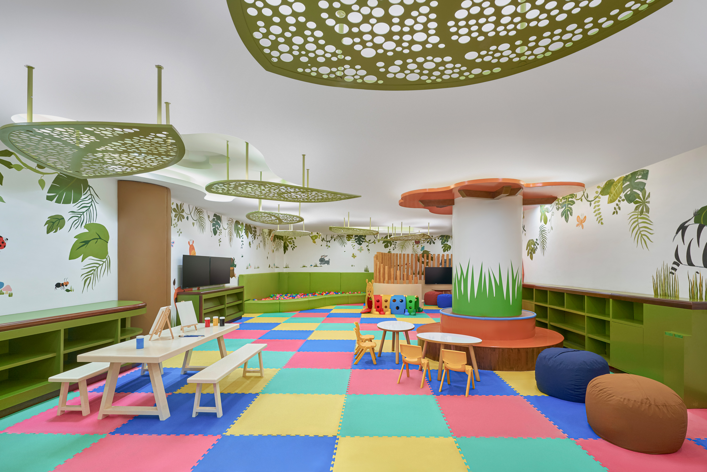Kids Club