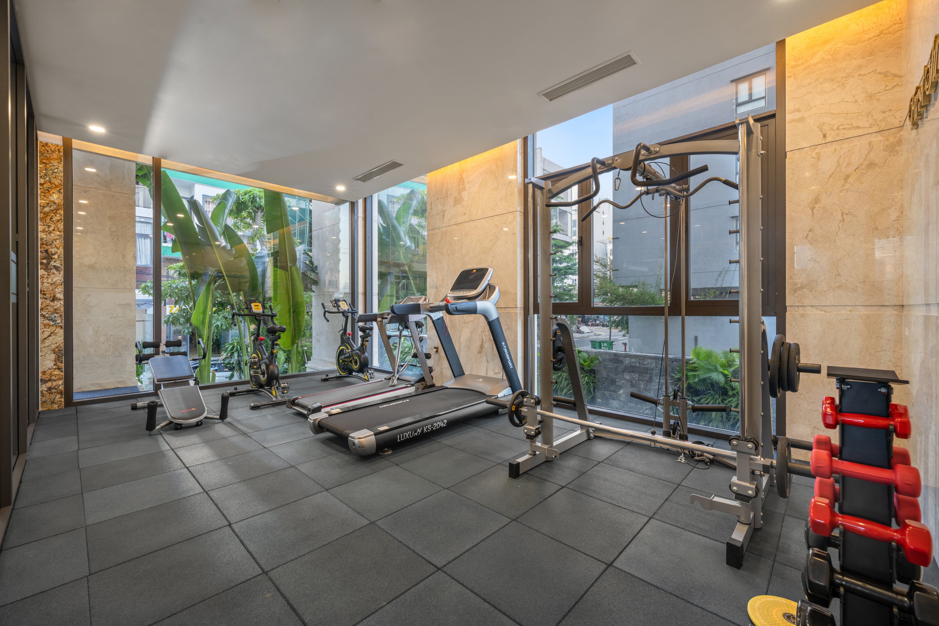 GYM