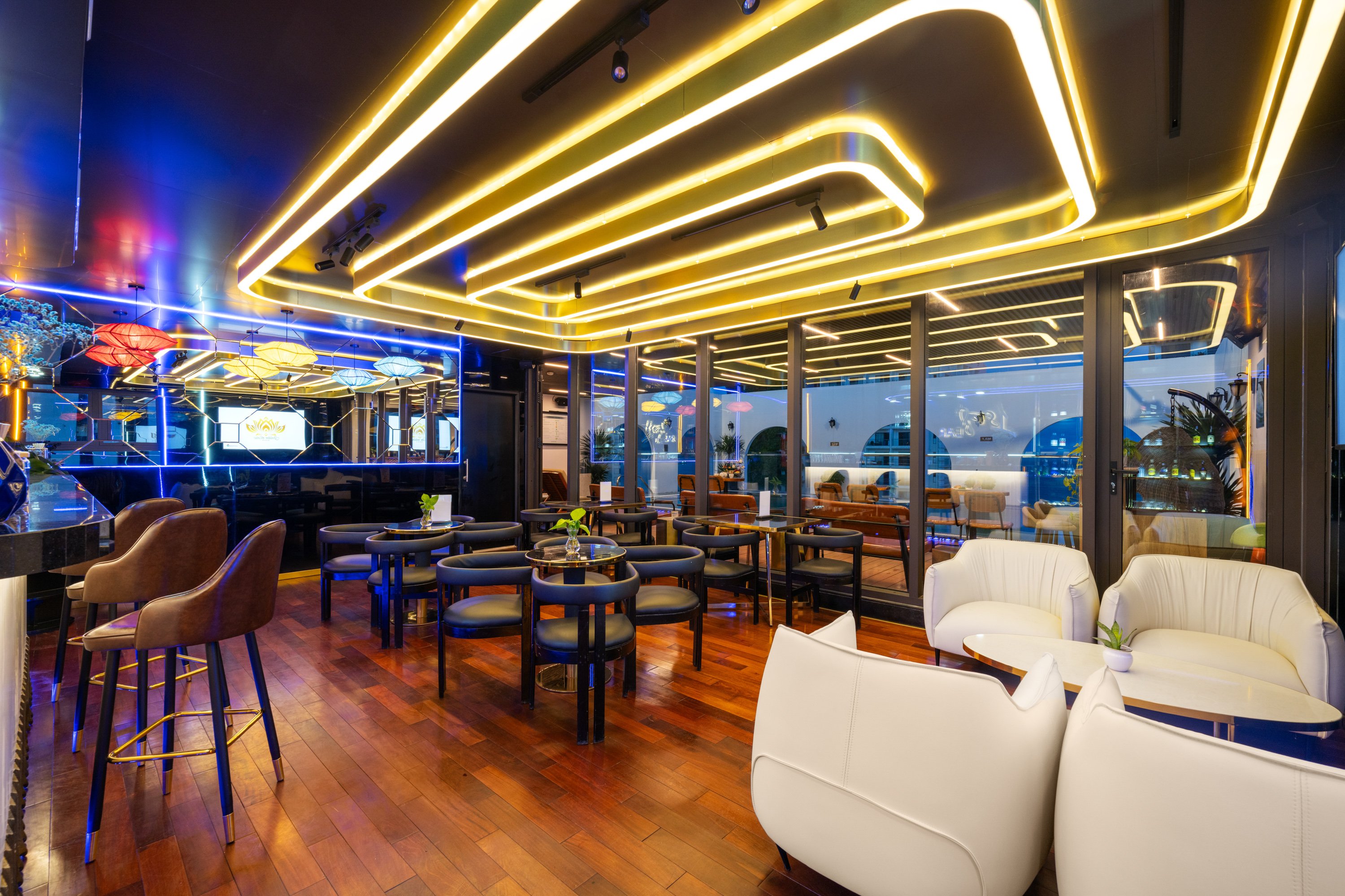 Sky Bar