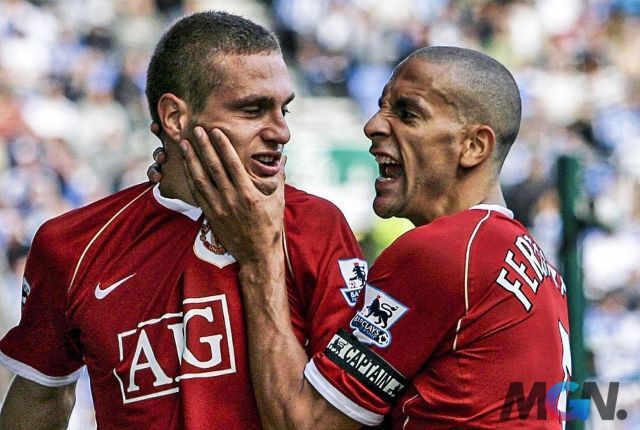 Rio Ferdinand - Nemanja Vidić FIFA Online 4